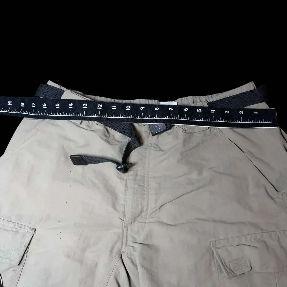 The North Face Mens Beige Cargo Hiking Shorts with Built-In Belt Size M